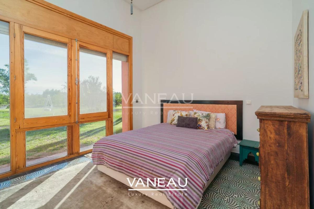 *** Maison avec un terrain de 4 hectares***