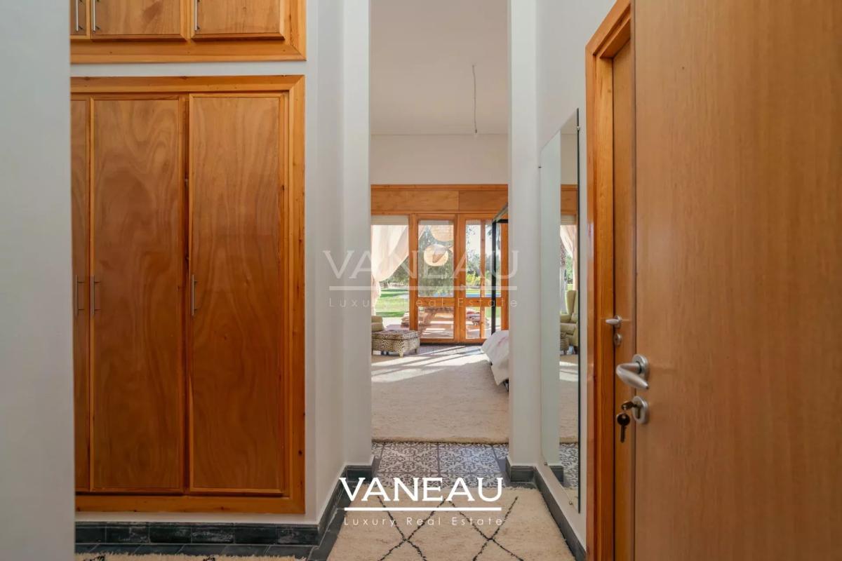*** Maison avec un terrain de 4 hectares***