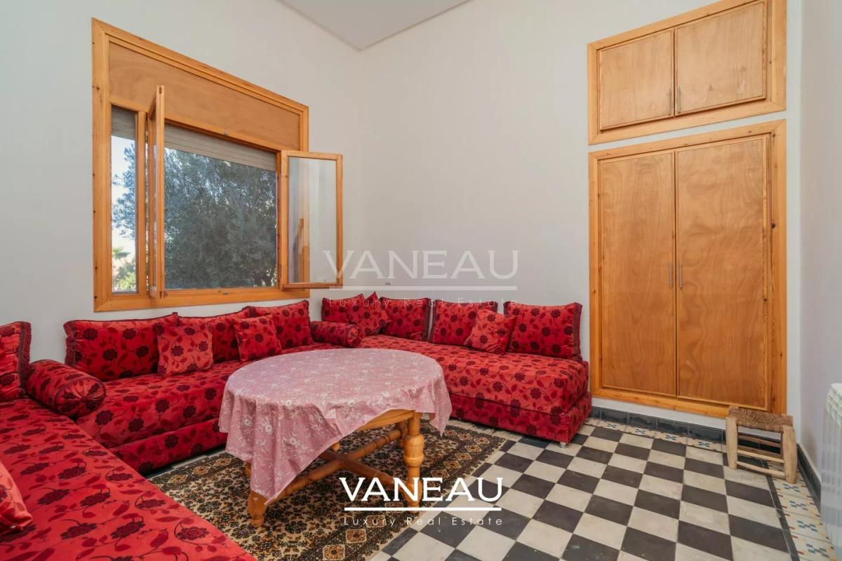*** Maison avec un terrain de 4 hectares***