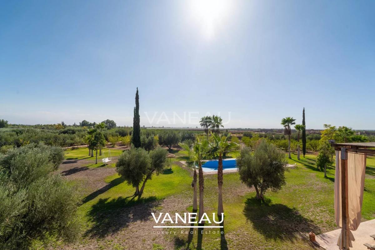 *** Maison avec un terrain de 4 hectares***