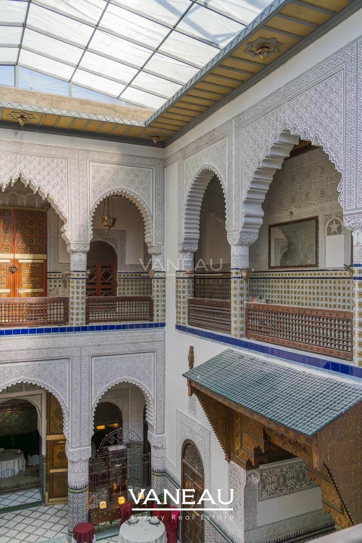 Riad Historique à Vendre - 770 m² au Sol