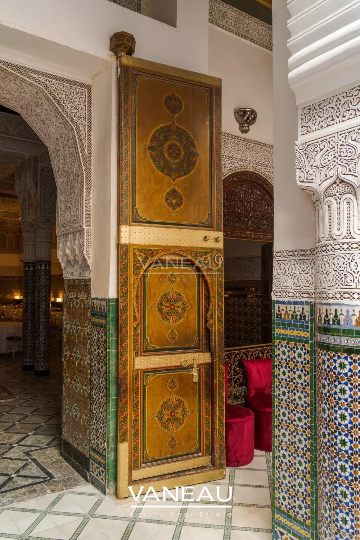 Riad Historique à Vendre - 770 m² au Sol