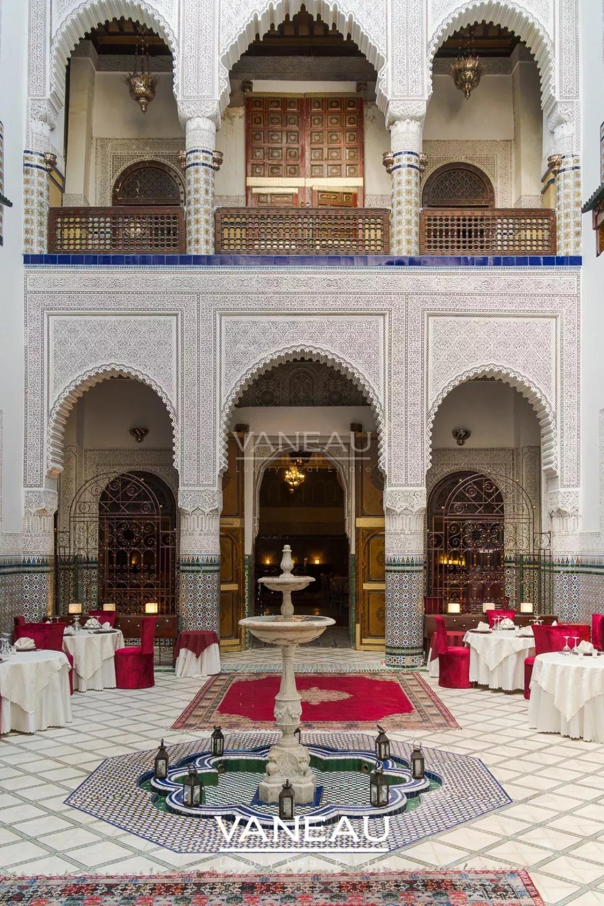 Riad Historique à Vendre - 770 m² au Sol