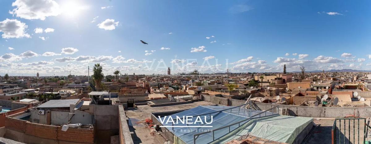 Riad Historique à Vendre - 770 m² au Sol