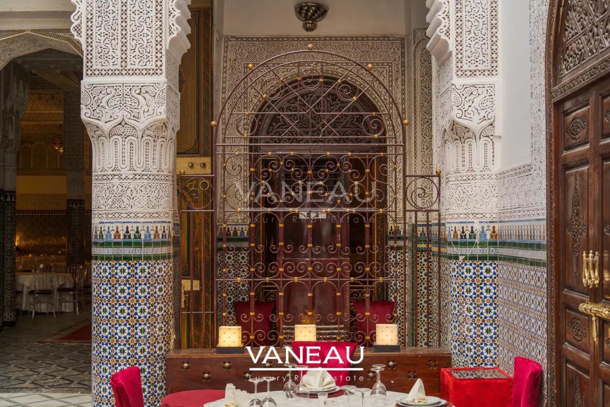 Riad Historique à Vendre - 770 m² au Sol