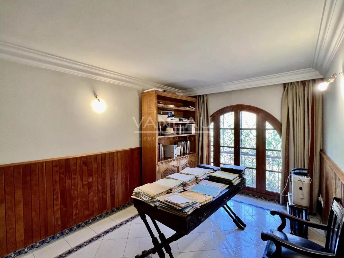 Magnifique maison de maître à Vendre à 10 min du centre ville