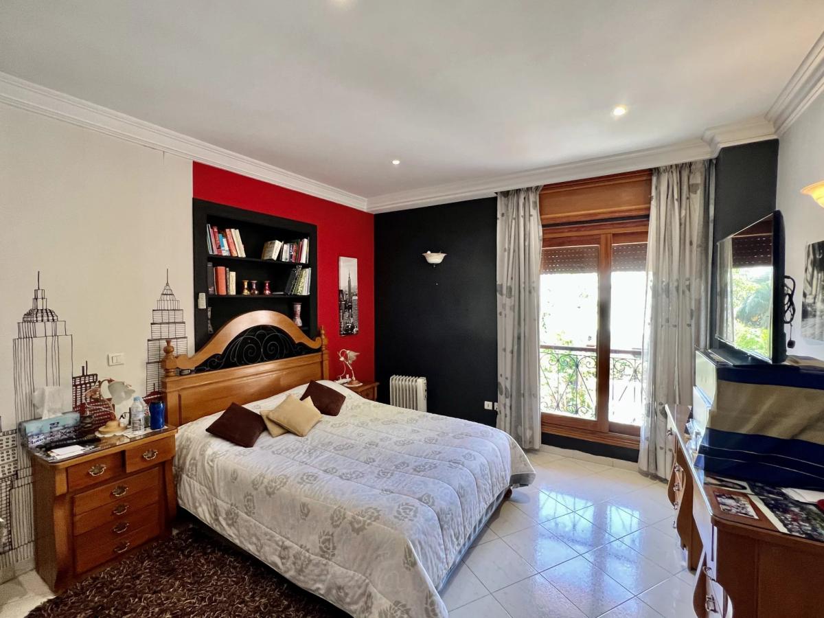 Magnifique maison de maître à Vendre à 10 min du centre ville