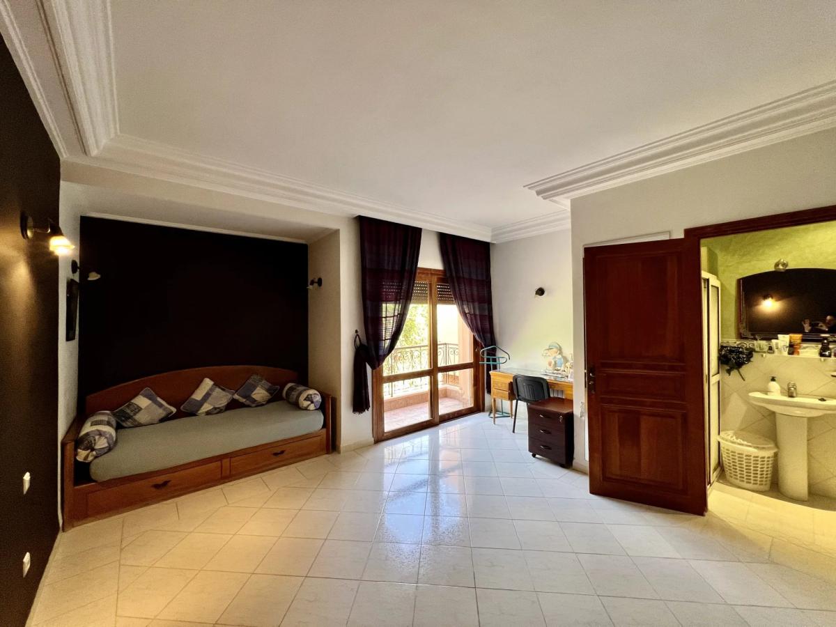 Magnifique maison de maître à Vendre à 10 min du centre ville