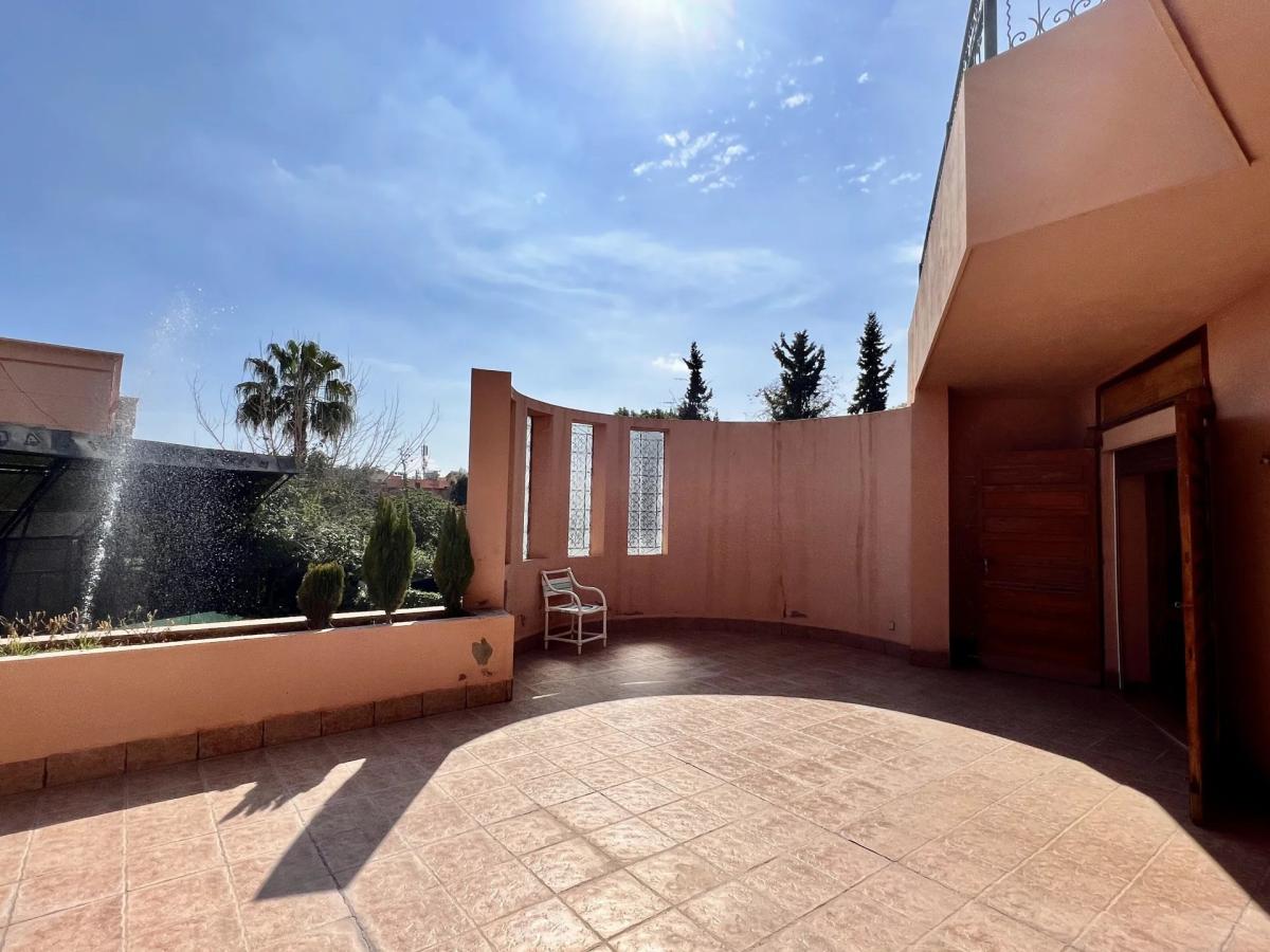 Magnifique maison de maître à Vendre à 10 min du centre ville