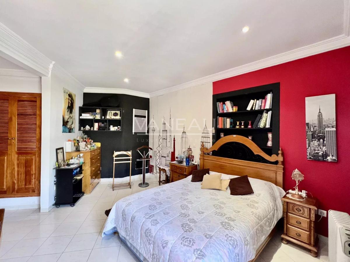 Magnifique maison de maître à Vendre à 10 min du centre ville