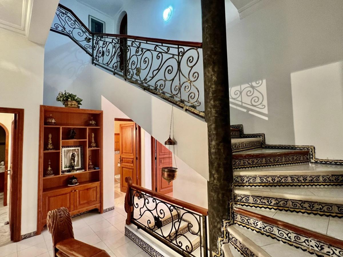 Magnifique maison de maître à Vendre à 10 min du centre ville