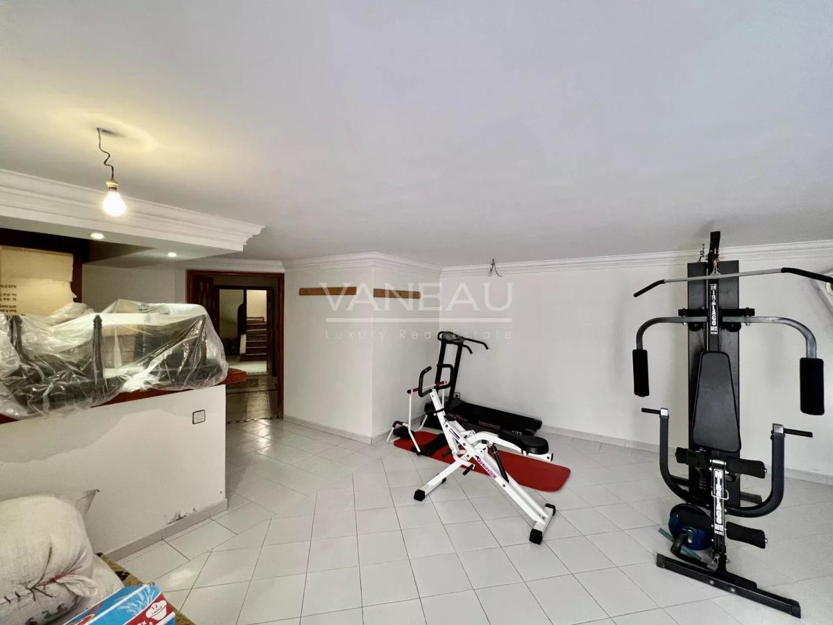 Magnifique maison de maître à Vendre à 10 min du centre ville