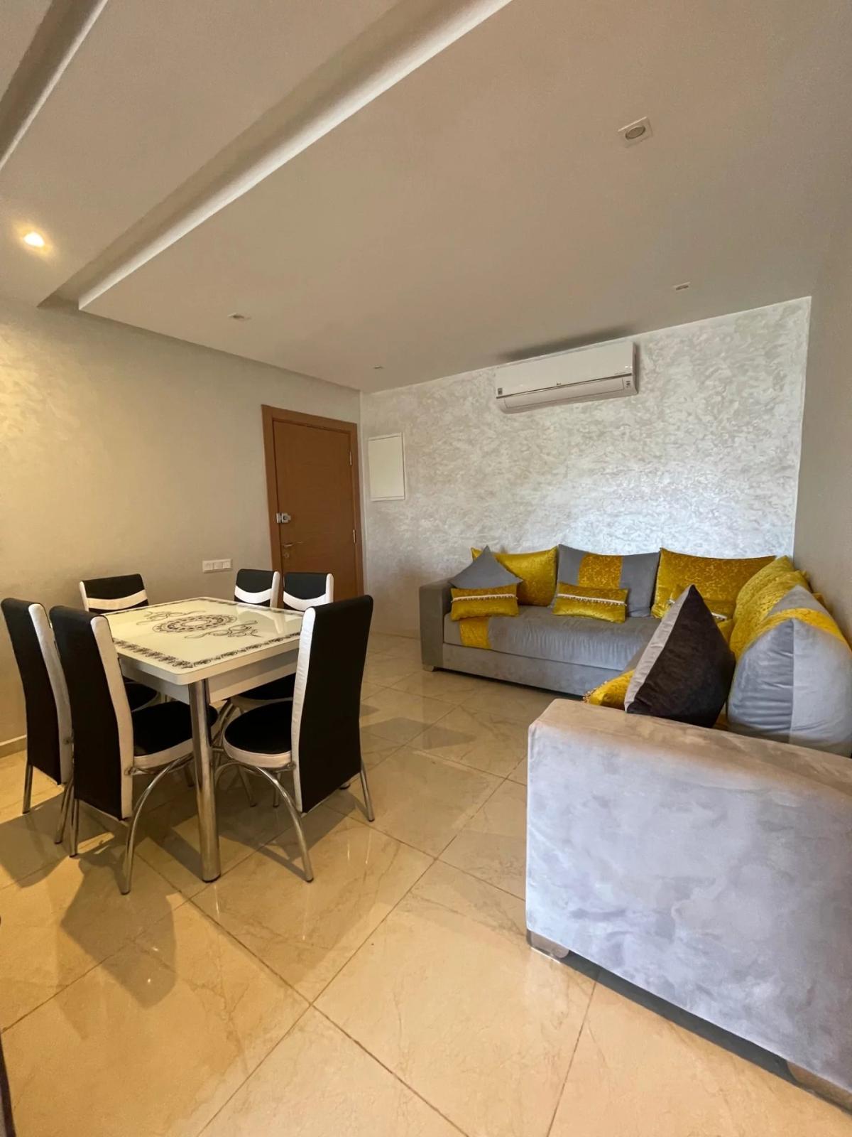 Centre de Marrakech : Appartement 2 chambres vue Atlas