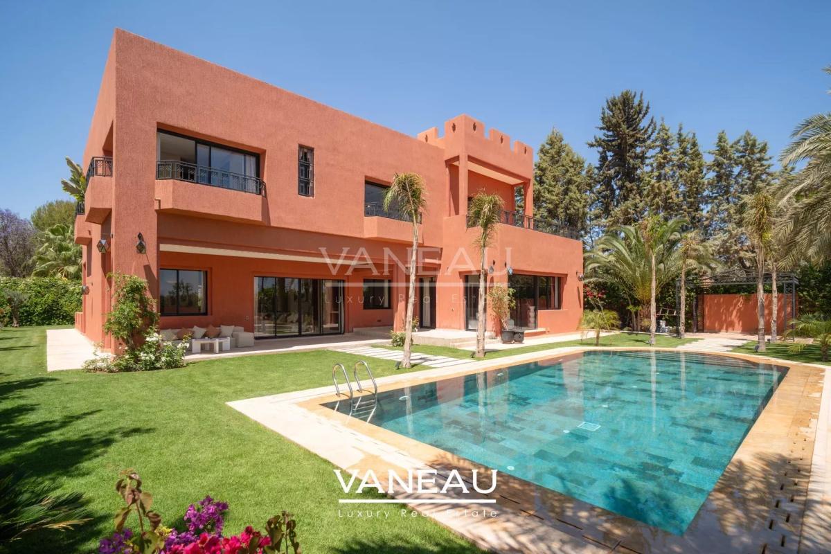 Villa d'architecte à vendre sur Golf