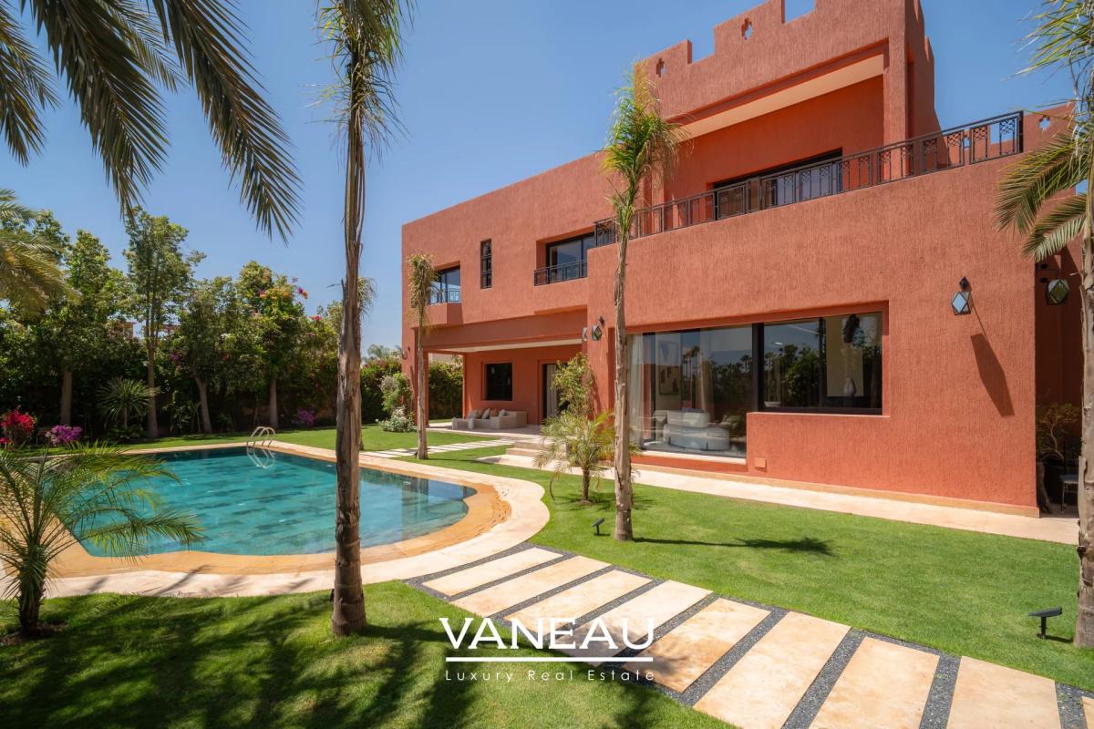 Villa d'architecte à vendre sur Golf