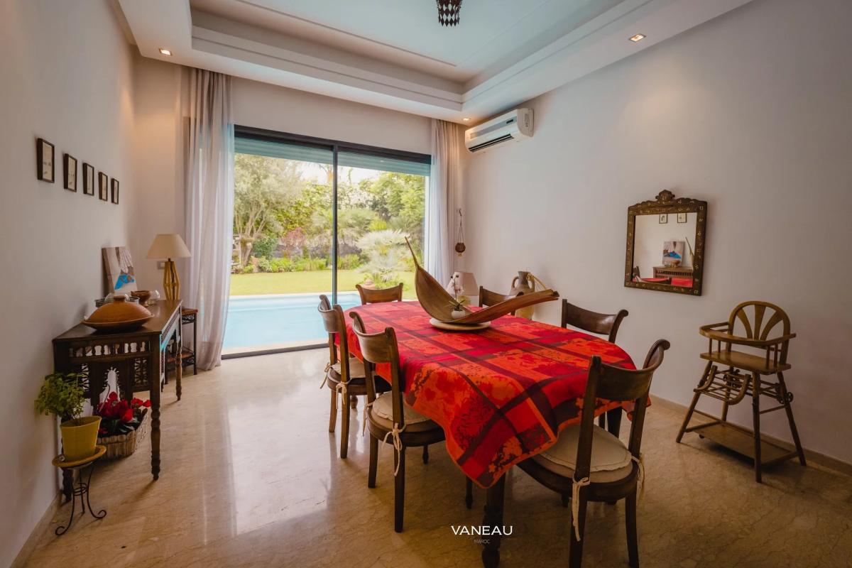 Villa de 650 m² à vendre sur Bouskoura - Maroc