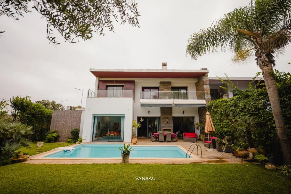 Villa de 650 m² à vendre sur Bouskoura - Maroc