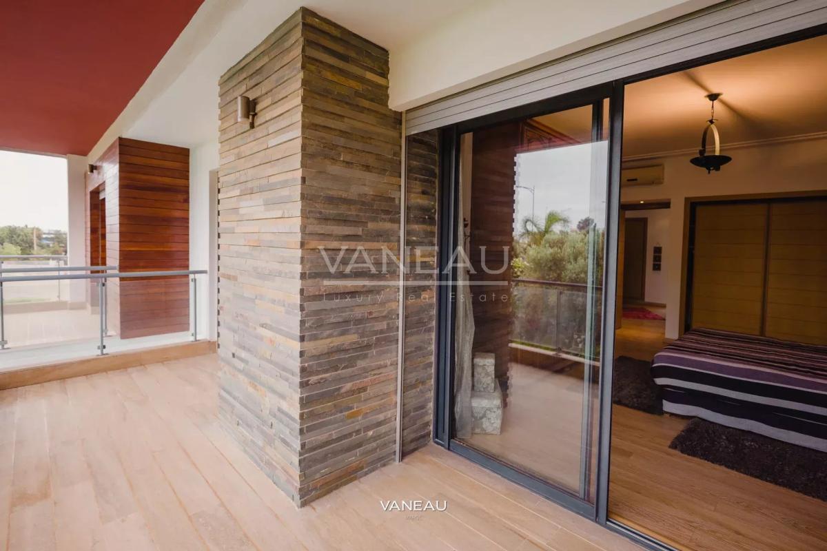 Villa de 650 m² à vendre sur Bouskoura - Maroc