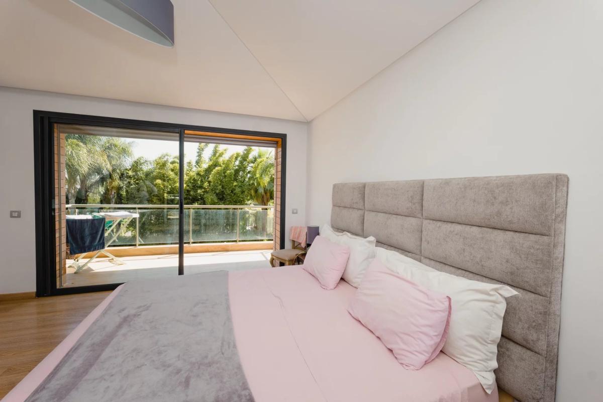 Villa de 730 m² à vendre sur Bouskoura - Maroc