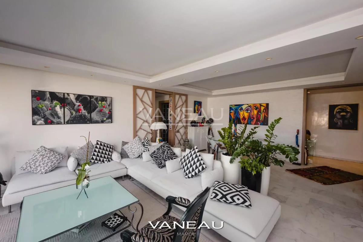 Appartement de 154 m² à vendre à Dar Bouazza, Maroc
