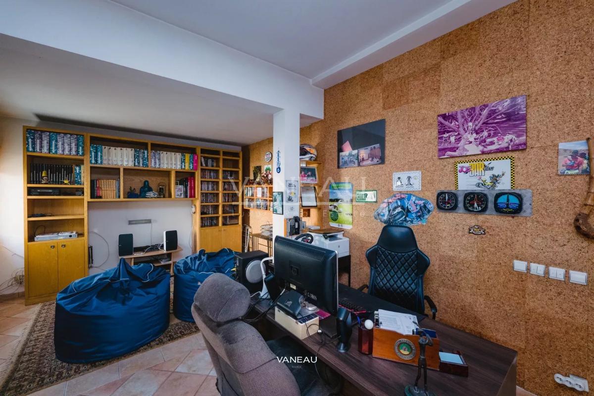 Superbe villa de 800 m² à vendre aux Crêtes (Haut Polo)  à Casab