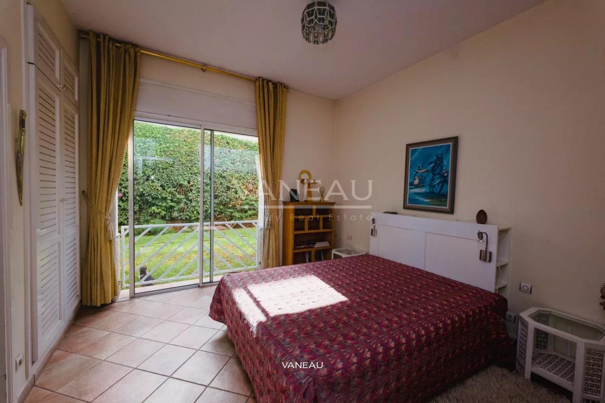 Superbe villa de 800 m² à vendre aux Crêtes (Haut Polo)  à Casab