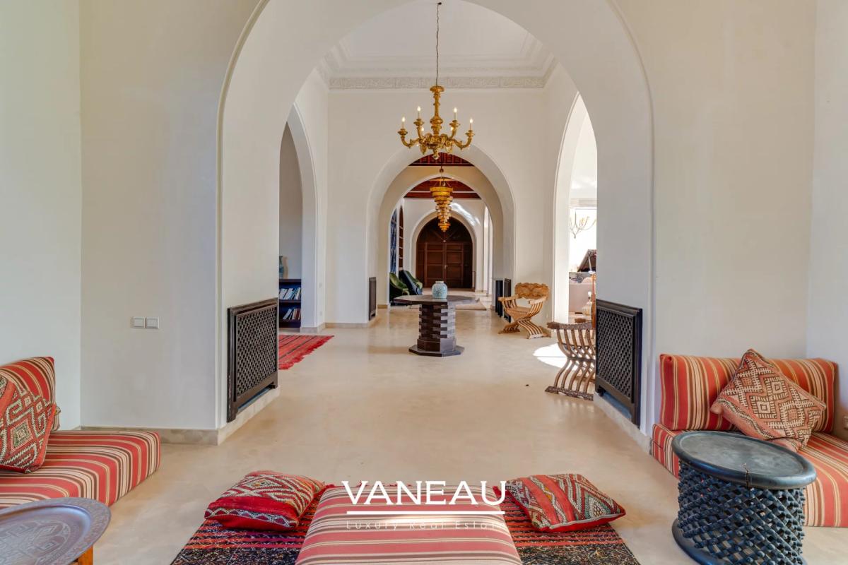 Harmonieux mélange d'une Villa et d'un Riad