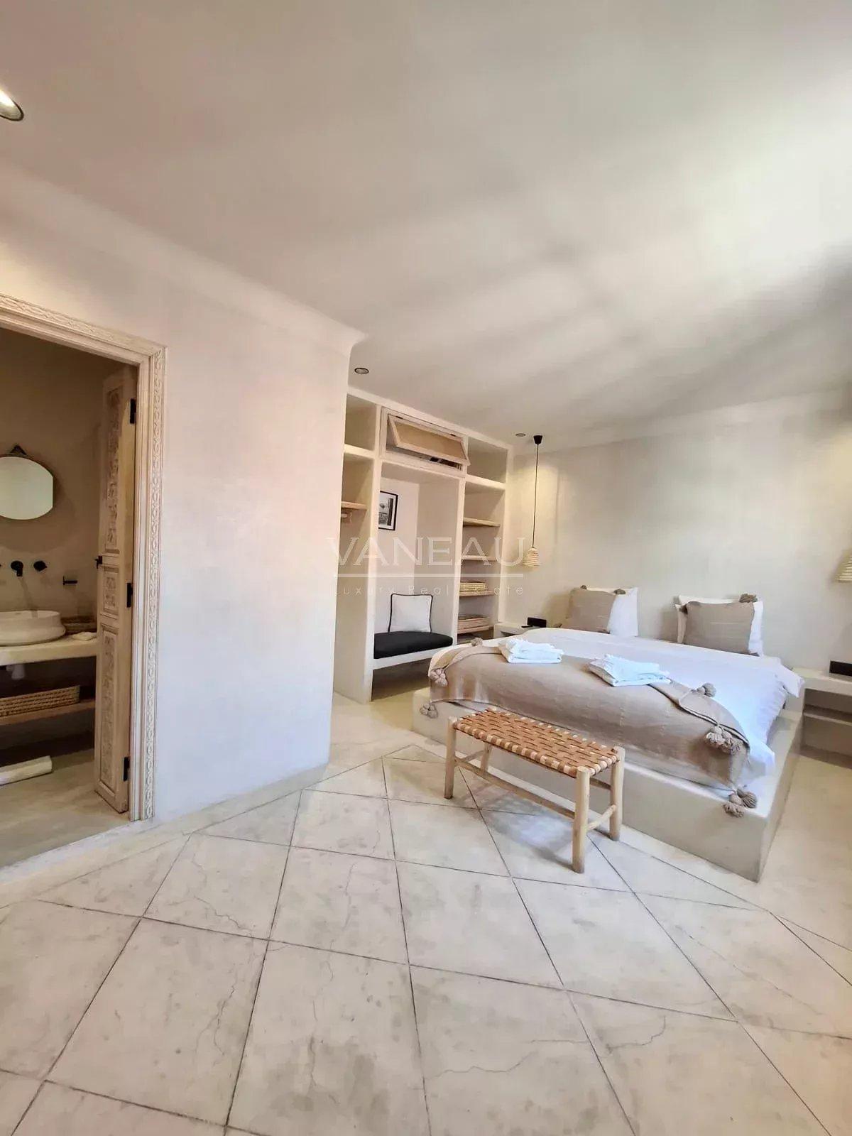 Superbe appartement et rooftop au centre-ville
