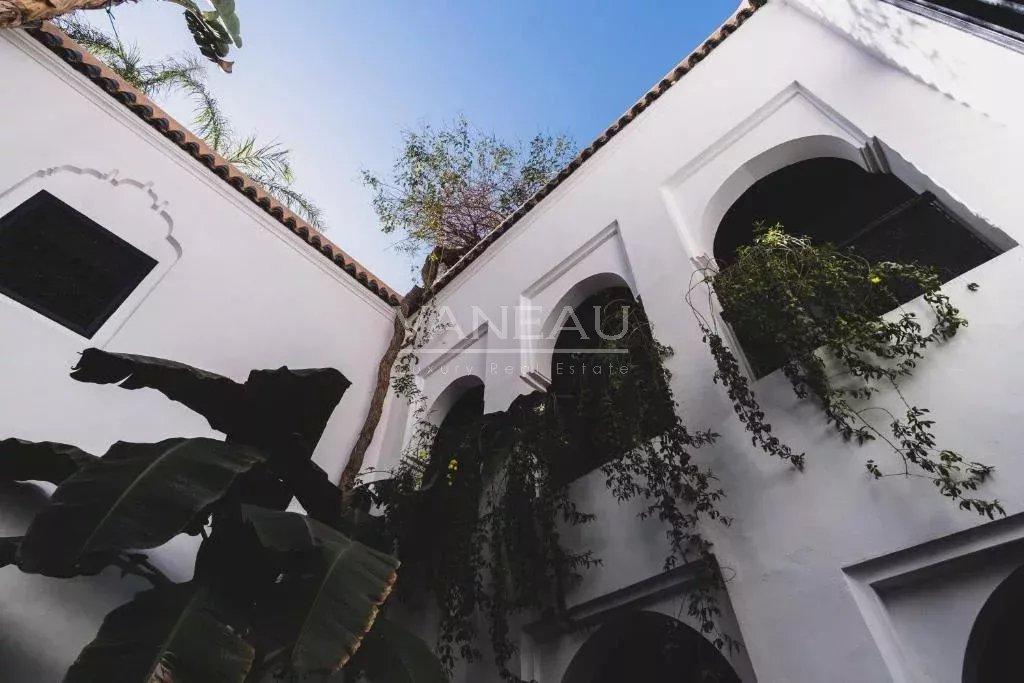 Magnifique riad traditionel au cœur de la médina
