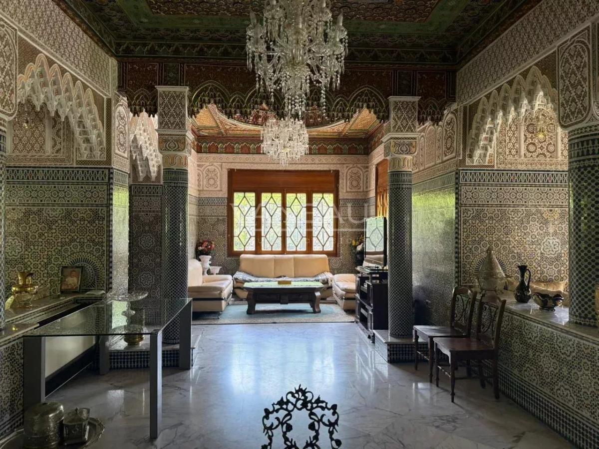 Maison/Villa 8 pièces