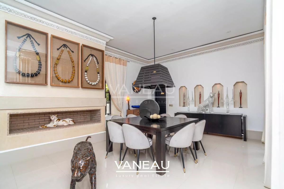Produit rare splendide  villa   Km 8 route de l'Ourika