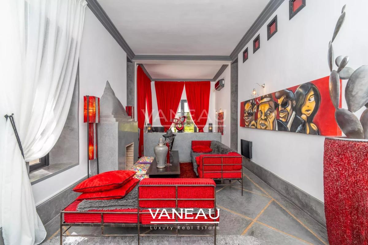 Produit rare splendide  villa   Km 8 route de l'Ourika
