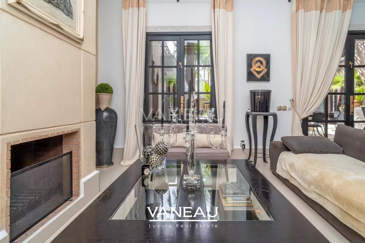 Produit rare splendide  villa   Km 8 route de l'Ourika