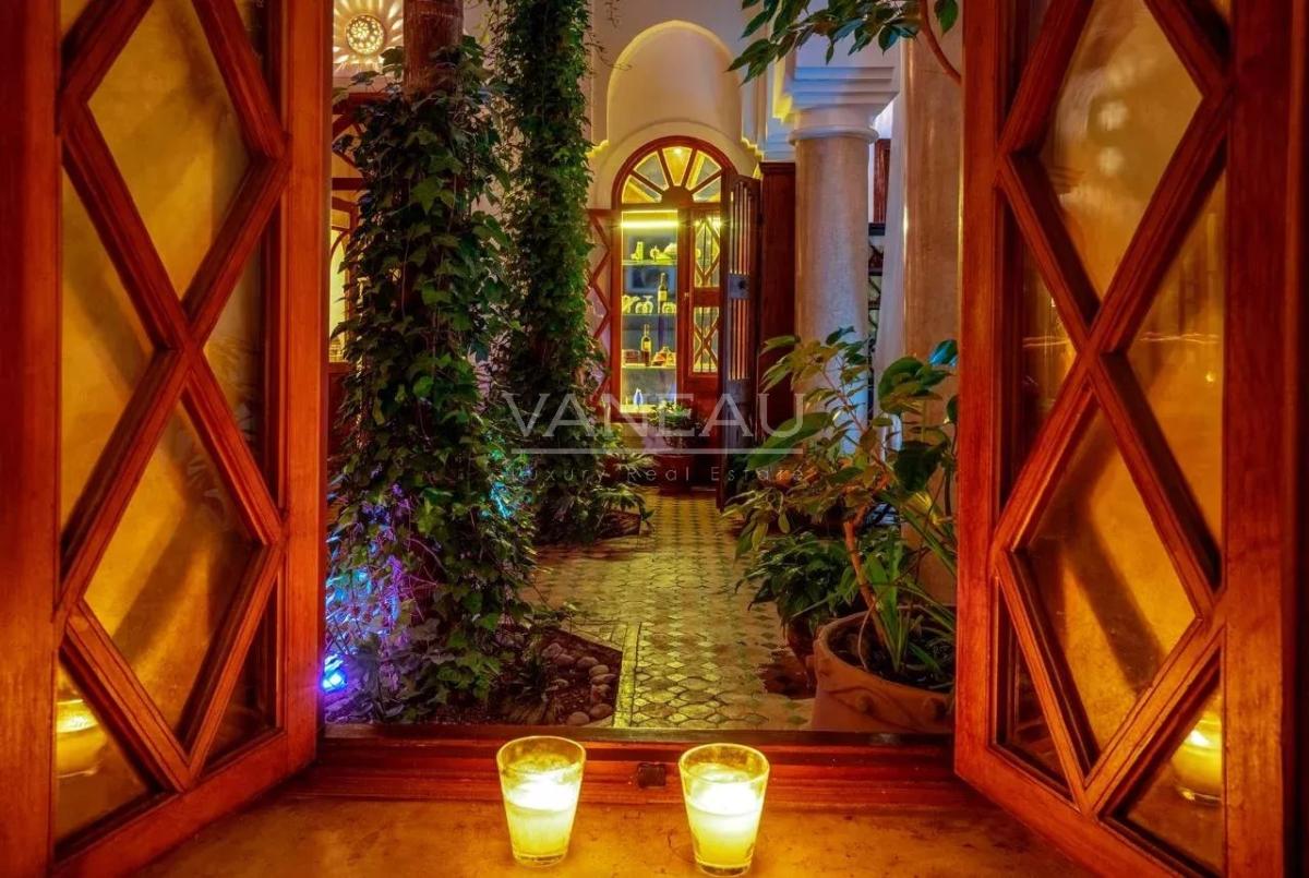 Splendide maison d'hôtes de 9 suites en Médina