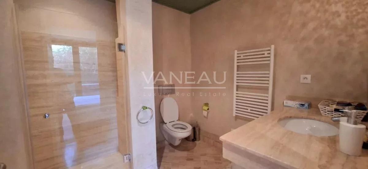 Superbe appartement 2 chambres en rez-de-jardin