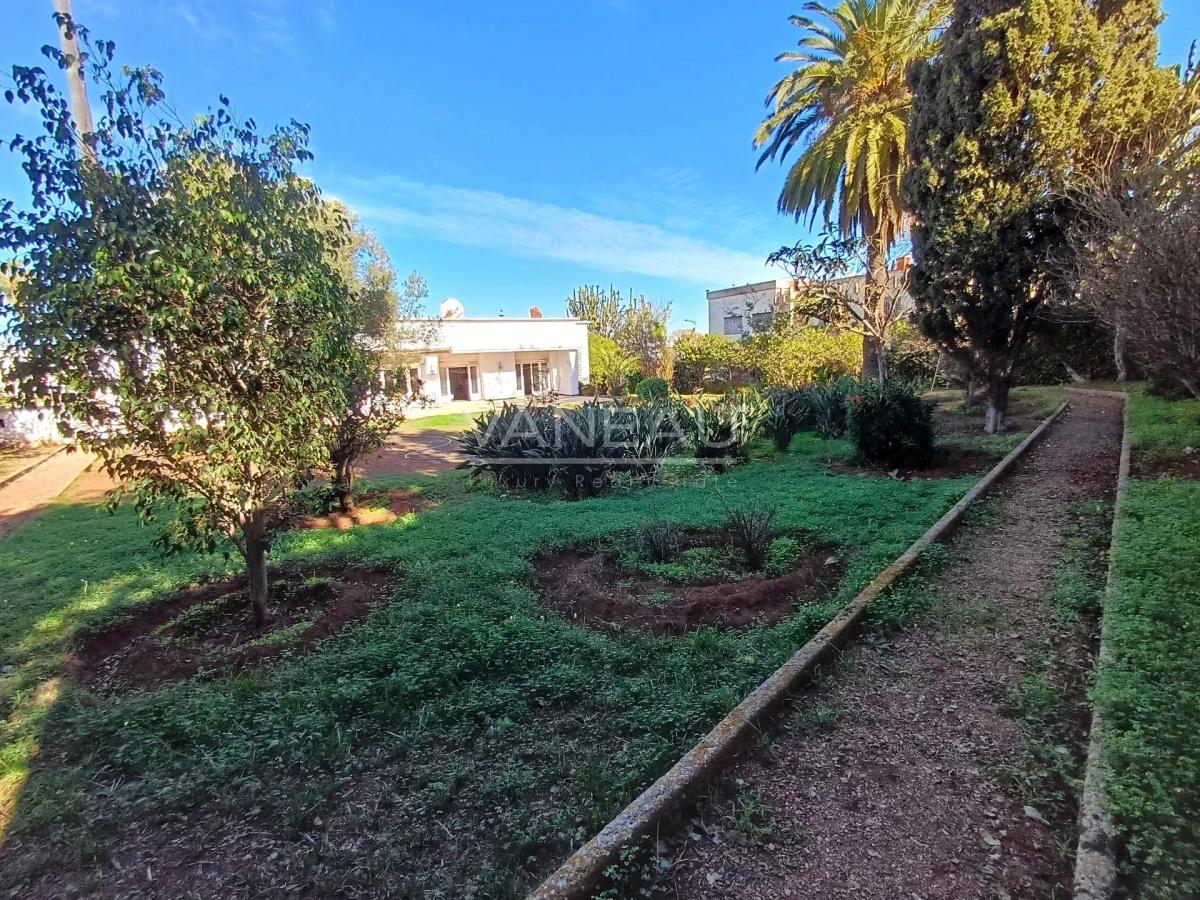 Vente terrain / villa à Polo de 1 802 m²