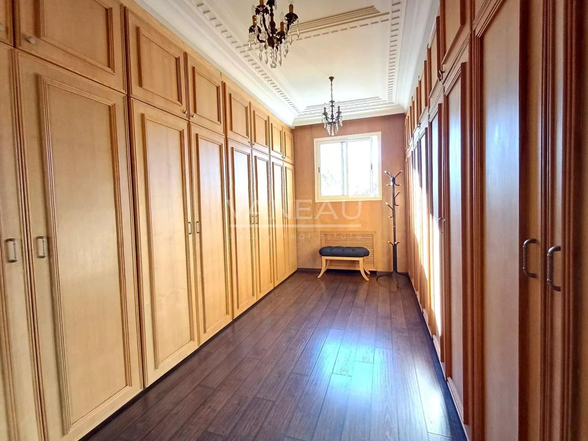 Villa de 1 042 m²  à vendre - Californie Casa