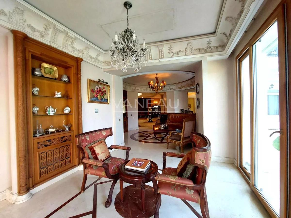 Villa de prestige à vendre - Quartier Californie - 2 500 m²