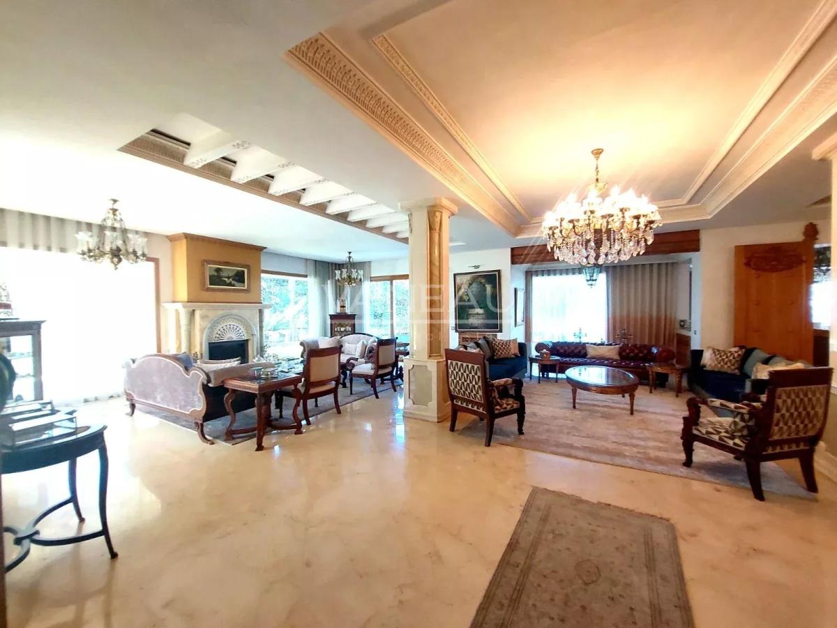 Villa de prestige à vendre - Quartier Californie - 2 500 m²