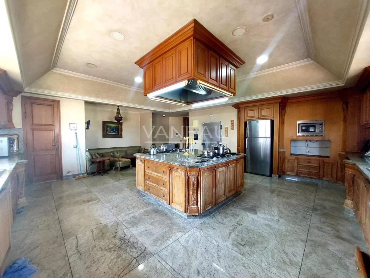 Villa de prestige à vendre - Quartier Californie - 2 500 m²