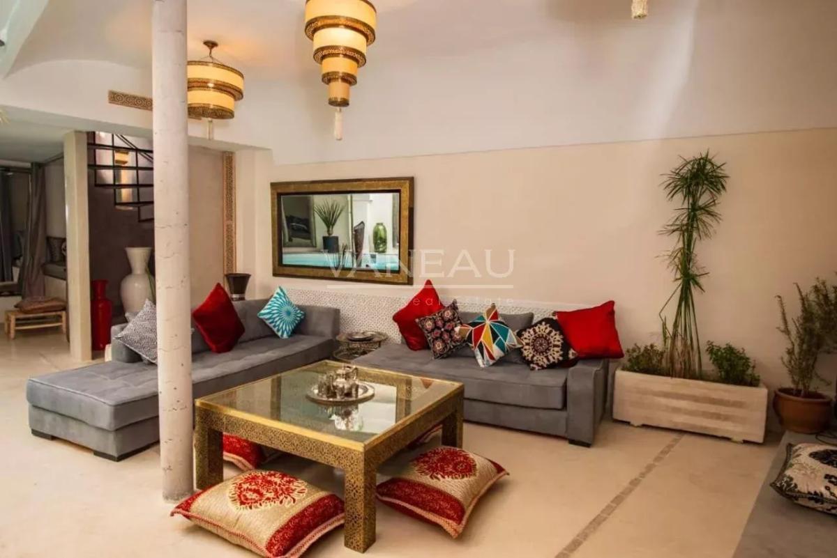 Beau riad 4 chambres  115 m2 à Sidi Mimoun