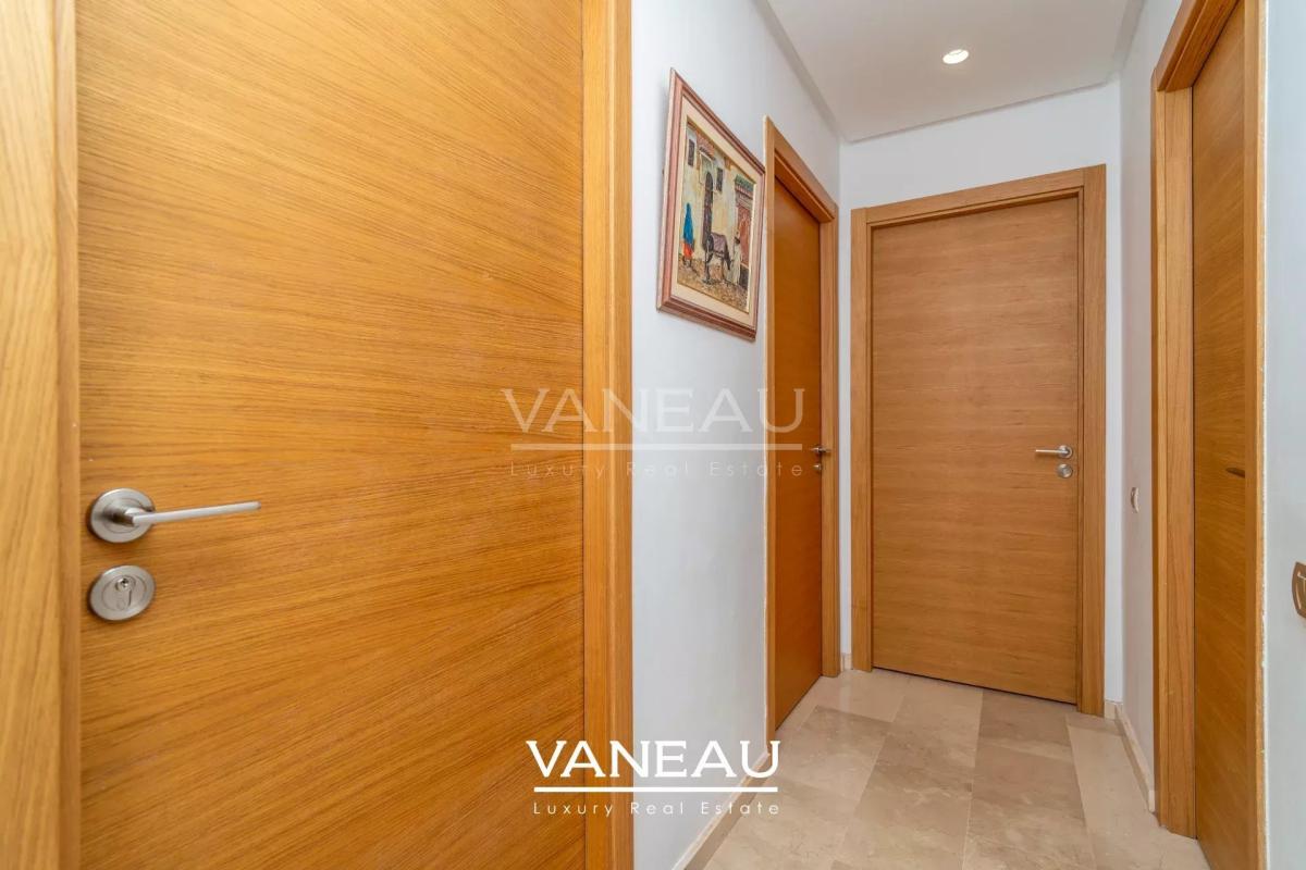 Bel appartement de 3 chambres à coucher au sein d'un golf
