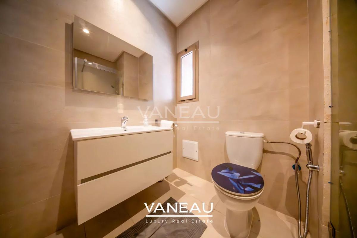 Bel appartement de 3 chambres à coucher au sein d'un golf