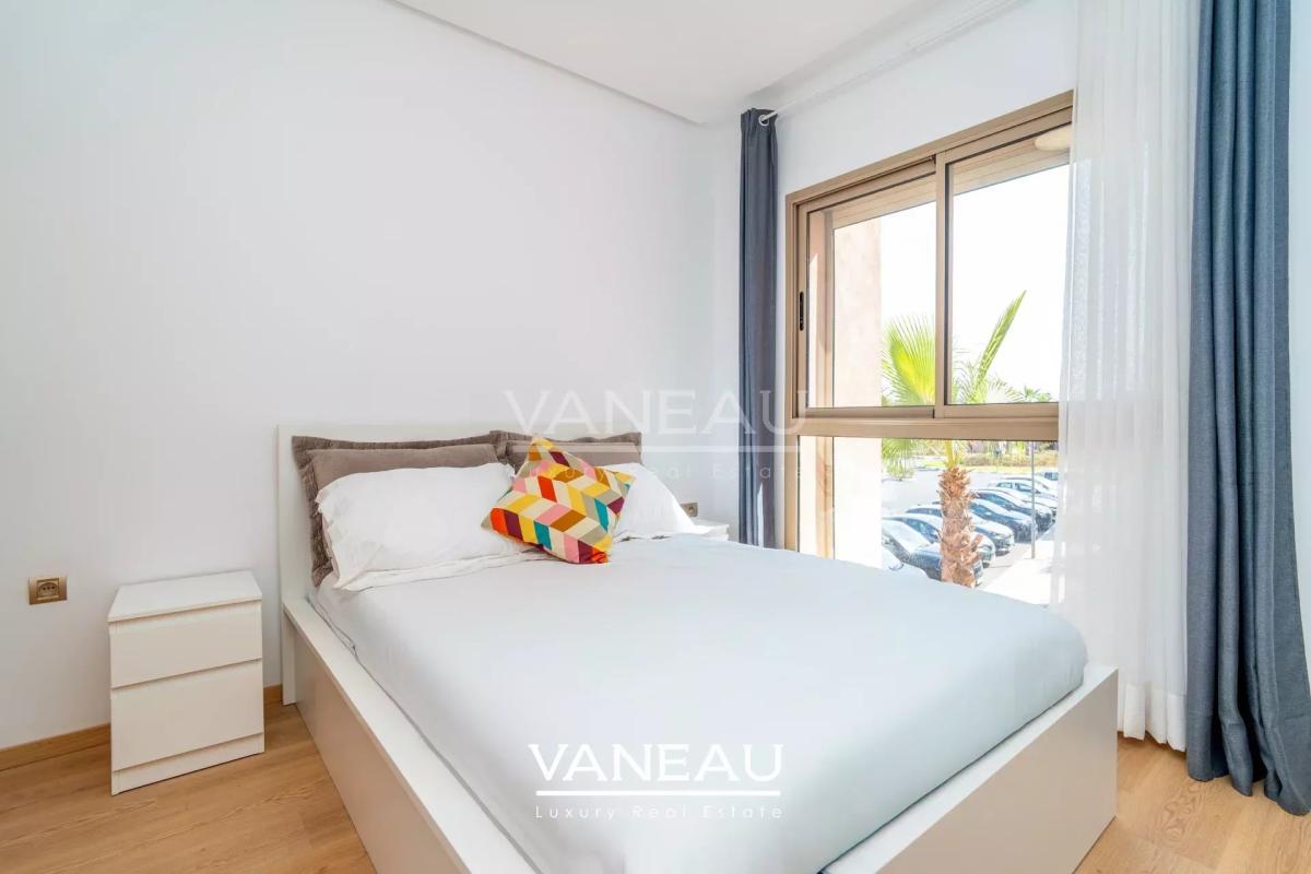 Bel appartement de 3 chambres à coucher au sein d'un golf
