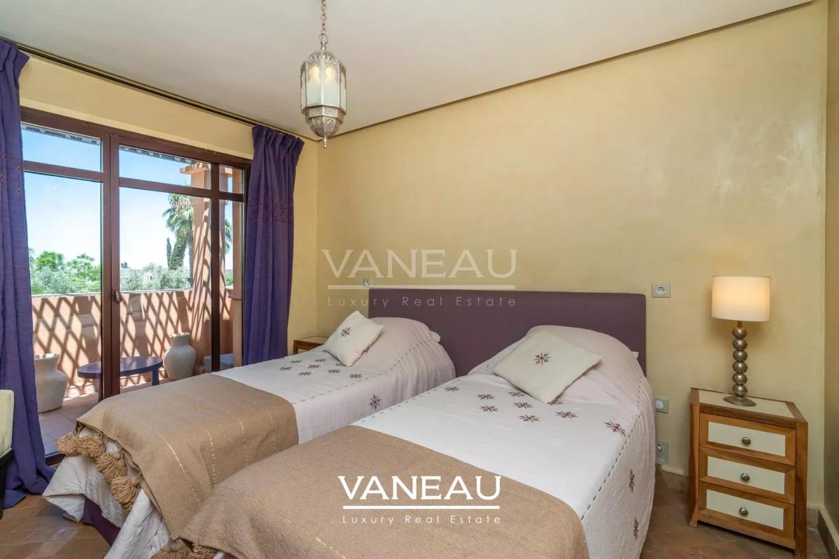 VILLA 5 CHAMBRES SUR GOLF