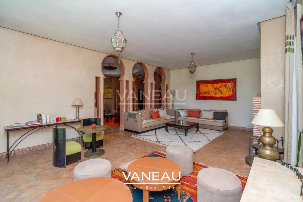 VILLA 5 CHAMBRES SUR GOLF