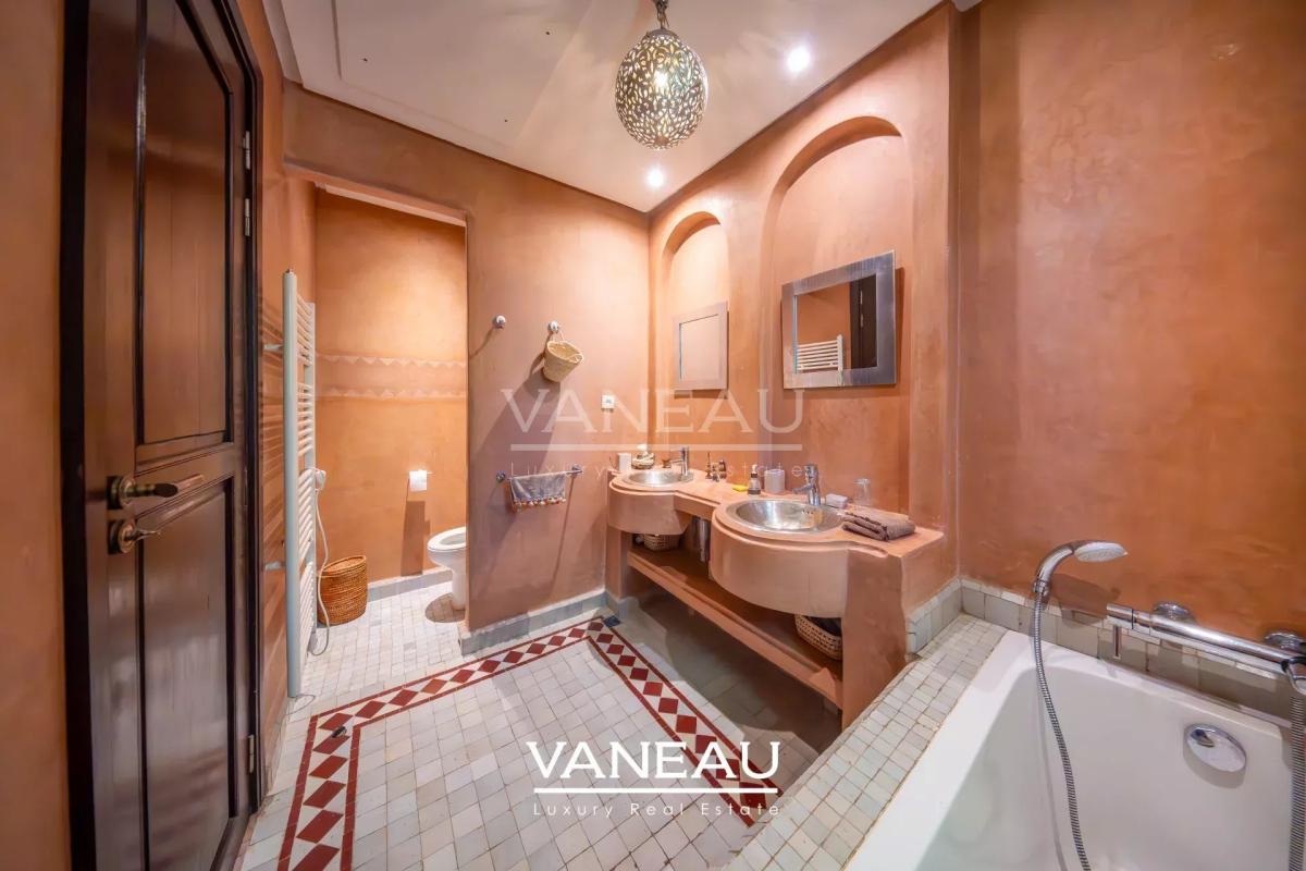 VILLA 5 CHAMBRES SUR GOLF