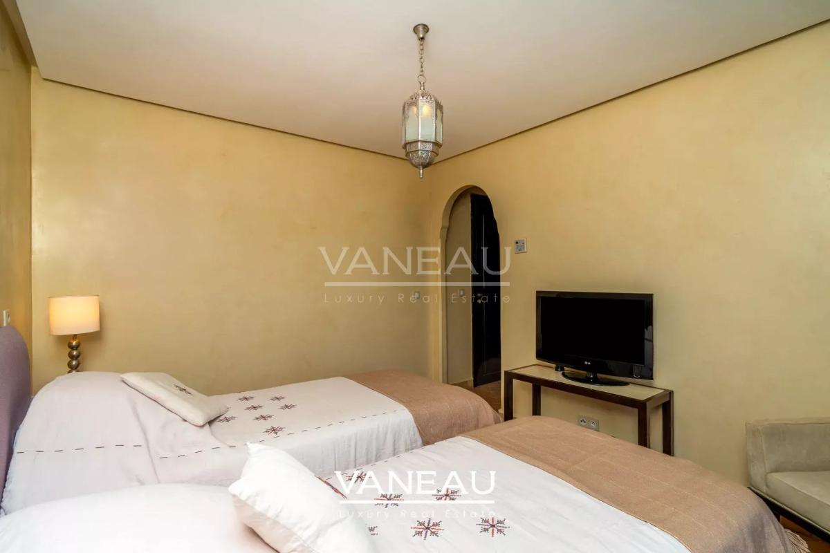 VILLA 5 CHAMBRES SUR GOLF