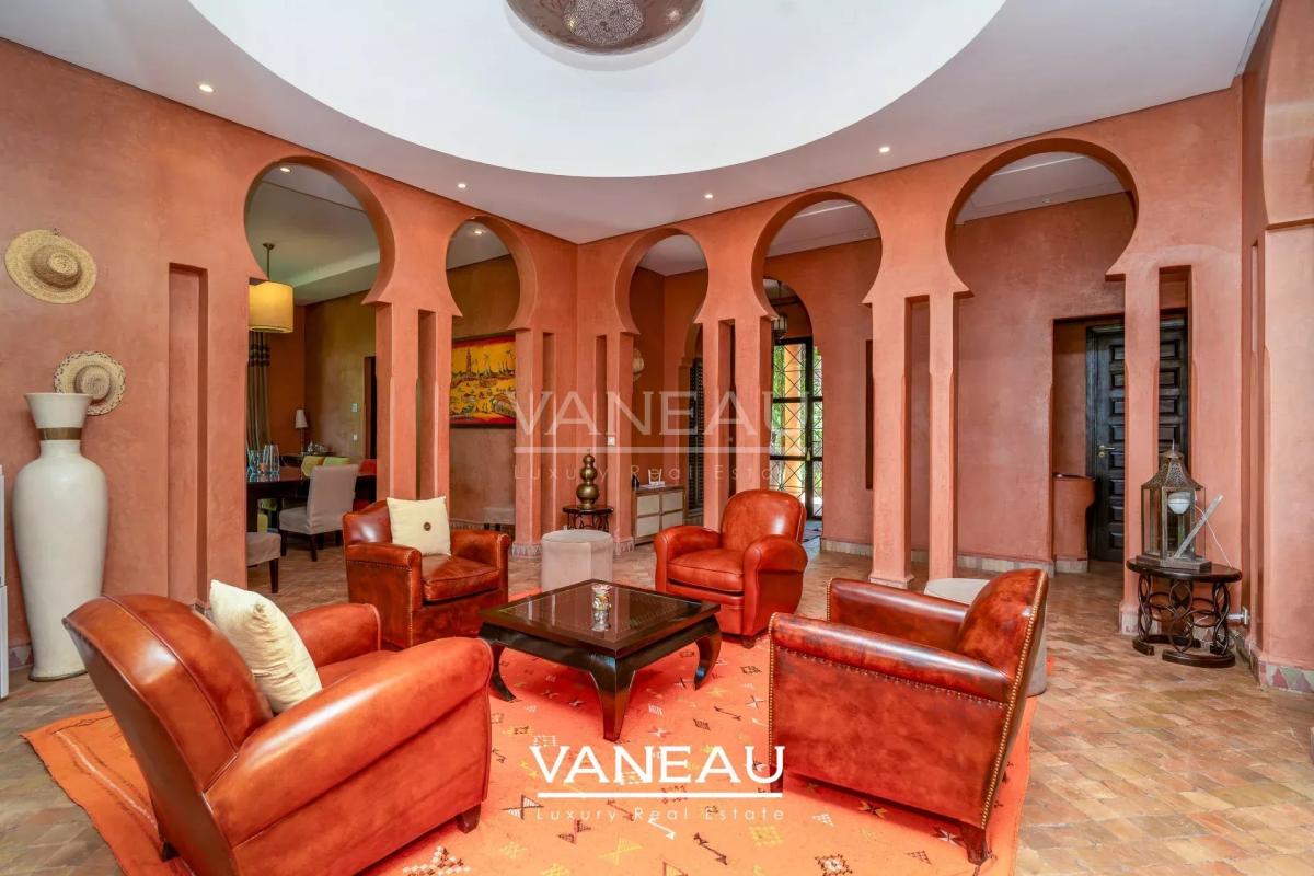 VILLA 5 CHAMBRES SUR GOLF