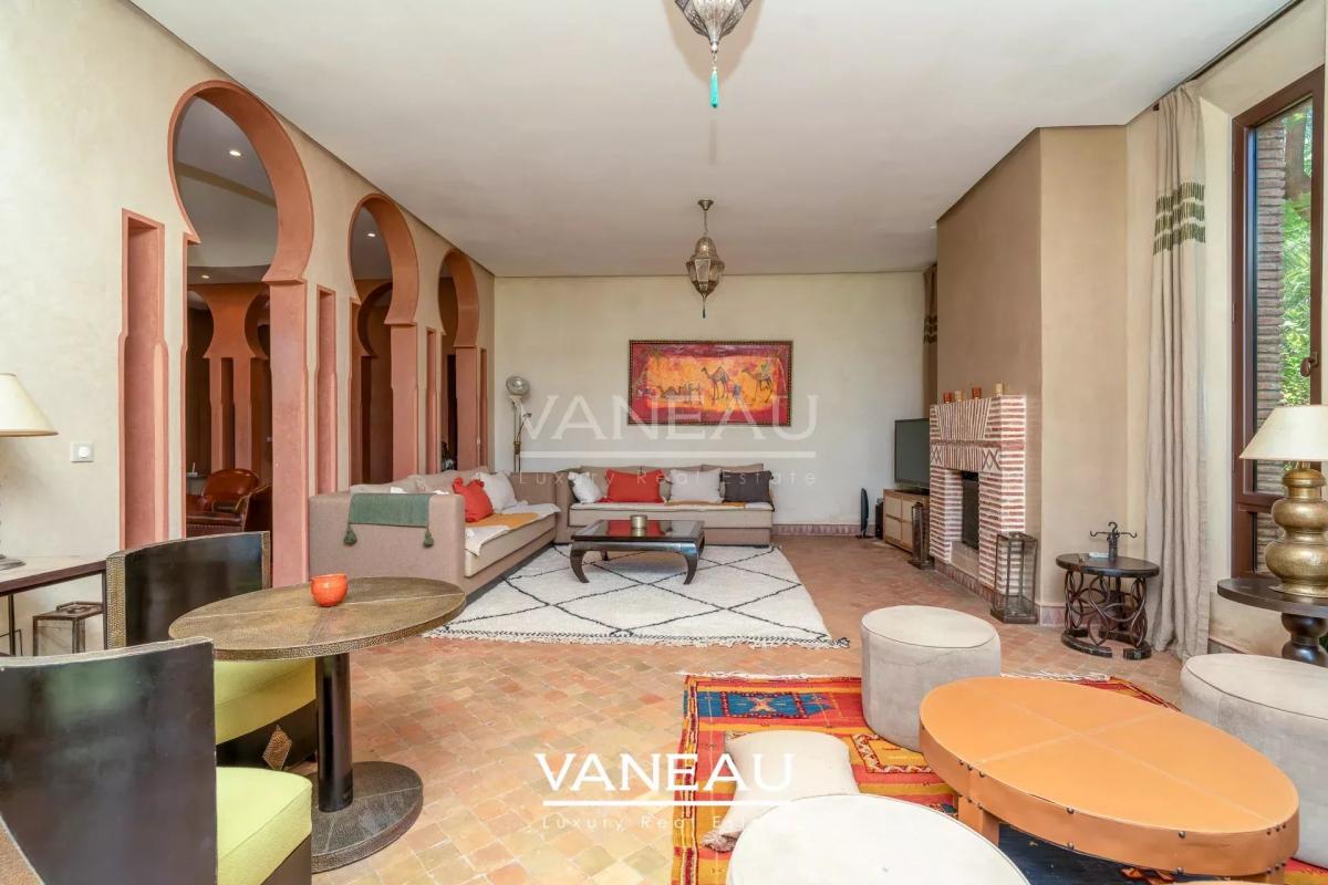 VILLA 5 CHAMBRES SUR GOLF